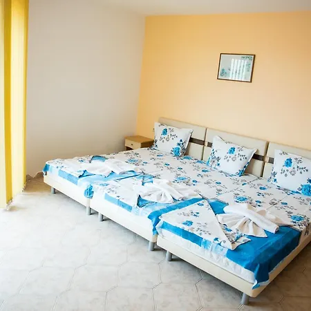 Cristal Отель